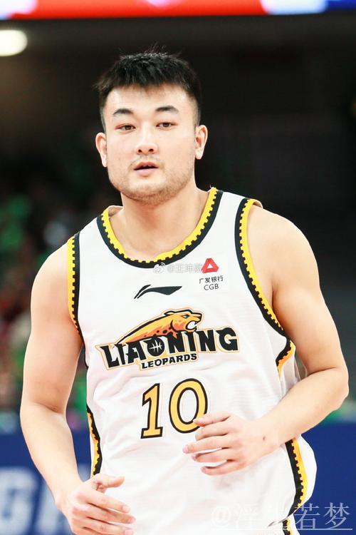 丛明晨退役：永怀辽篮精神