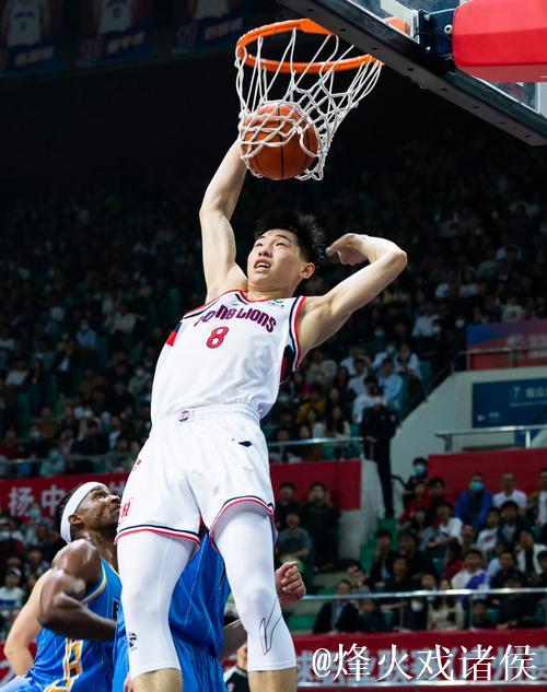 崔永熙“花钱找虐” 这才是中国篮球的希望